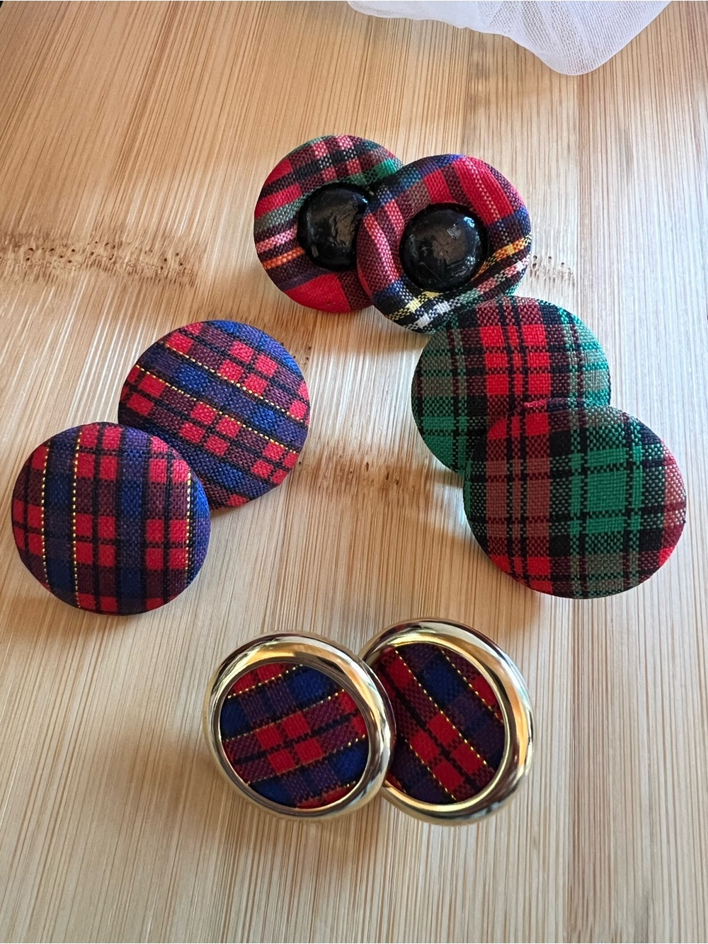 Bundle Of 4 Plaid Fabric Button Stud Earrings Red Green Blue Gold Vintage 90’s